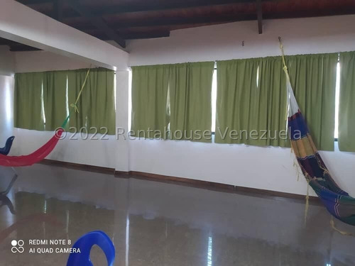Imagen 11 de 17 de Marol Rentahouse Vende Casa En La Trigaleña Valencia 22-22375