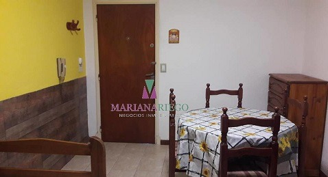 Departamento De 1 Ambiente Con Patio En Miramar.