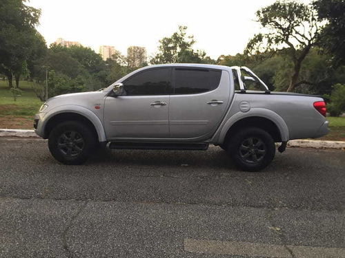 Imagem 4 de 15 de Mitsubishi L-200 Triton 4x4 At 3.2 Diesel - 2011