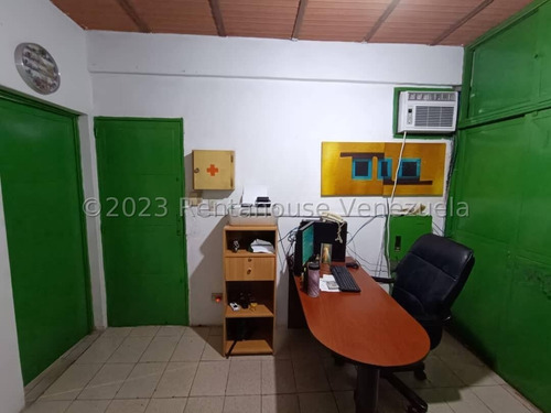 Concesionario Autos En Venta Negocio Fondo Comercio Av Constitucion Maracay Alto Trafico Clientela Estef 24-10926