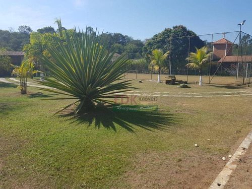 Imagem 9 de 30 de Chácara Com 8 Dormitórios À Venda, 10000 M² Por R$ 1.500.000,00 - Caçapava Velha - Caçapava/sp - Ch0073
