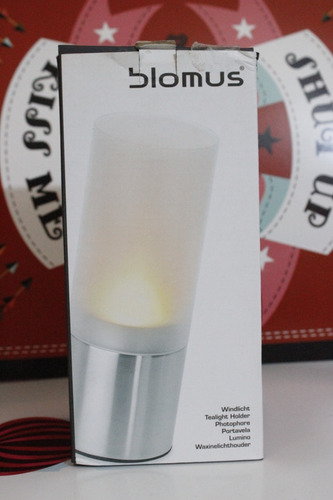 Imagen 4 de 5 de Porta Vela O Faro Blomus De Acero Inoxidable Con Vidrio 22cm
