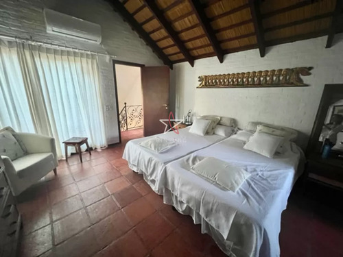 Casa, 3 Dormitorios, 2 Baños, Rincon Del Indio, Brava, Alquiler Verano