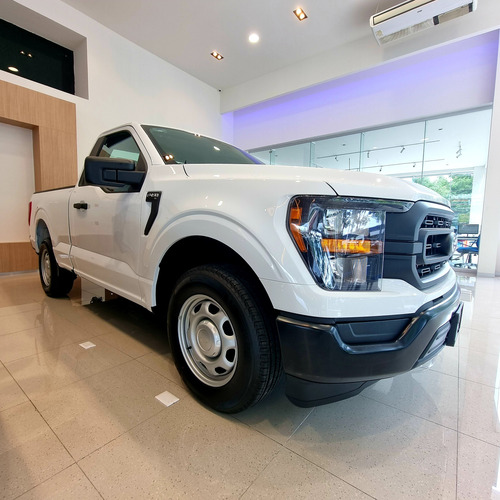 Ford F-150 3.3l Xl V6 4x2