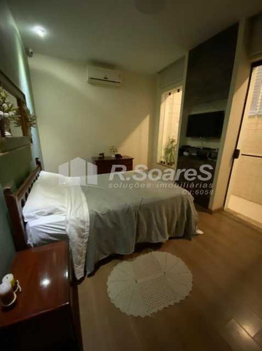 Imagem 8 de 15 de Casa Duplex No Grajau - Jcca40018