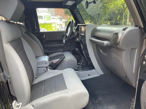 Jeep Wrangler 3.8 sport MT 4x4