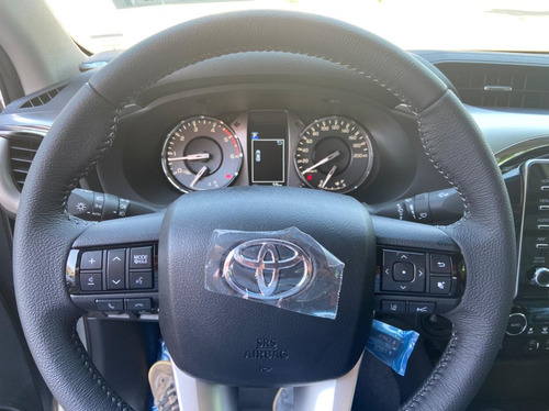 Toyota Hilux 2.8 Tdi Srx Cab. Dupla 4x4 Aut. 4p