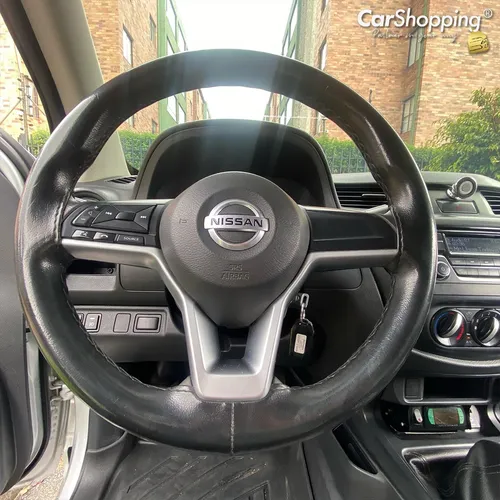 Nissan Frontier 2.5 Mt 4x2 Impecable Como Nueva Con Termo