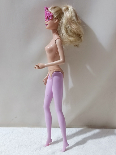Muñeca Barbie Corinne De Los Tres Mosqueteros, Mattel 1999. (Usado)