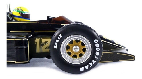 Miniatura Fórmula 1 Lotus 1985 Ayrton Senna 1:18 Minichamps Cor Preto