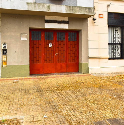 Imagen 3 de 8 de Galpón - La Plata