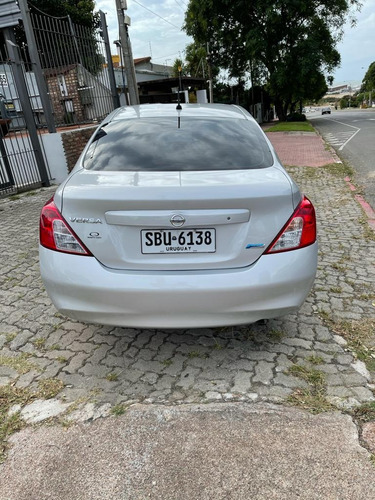 Nissan Versa 1.6 Sense At Sedán 2014