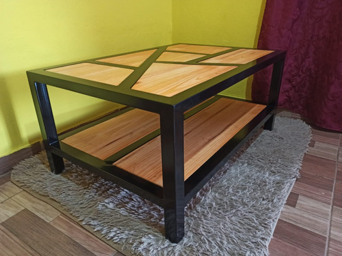 Mesa Ratona Estilo Industrial En Hierro Y Madera