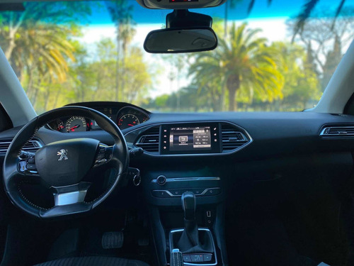 Imagen 14 de 15 de Peugeot 308 2017 1.2t Active