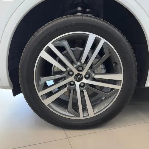 Audi Q5 2024