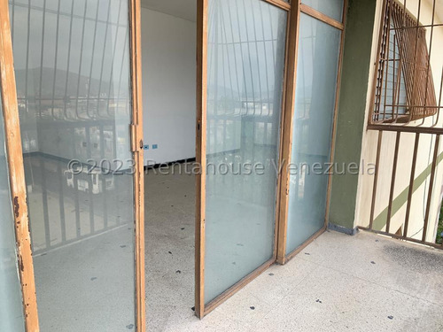 Lindo Edificio Comercial En Venta En Centro Barquisimeto Jr