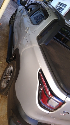 Imagem 3 de 8 de Fiat Strada 2021 1.3 Volcano Cab. Dupla 16v Flex 4p