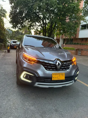 Renault Captur 1.3 T Iconic Cvt