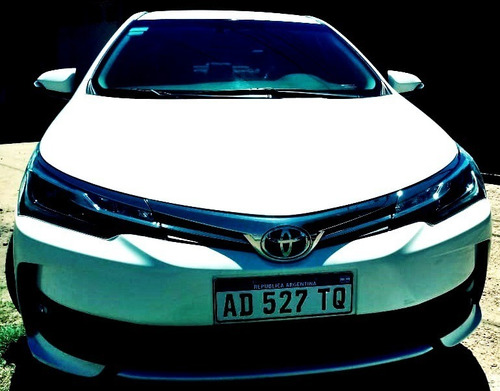Permuto Toyota Corolla Seg Cvt Por Camioneta