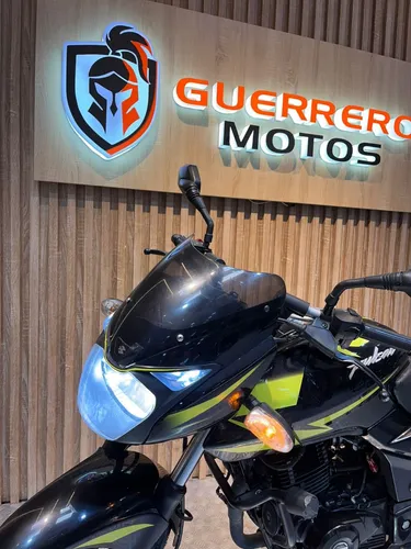 Bajaj Pulsar 180 Fi 2022