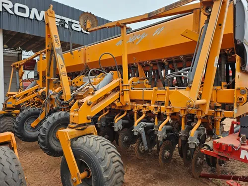 Sembradora Agrometal Mxy Ii De 31