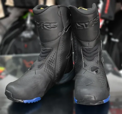Bota motociclista sales impermeavel alpinestars