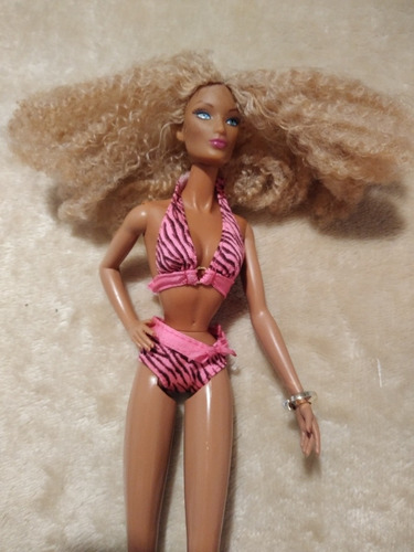 Barbie Top Model Afroamericana Integrity Toys