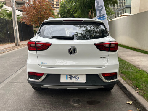 MG Zs STD I.5 MT AC