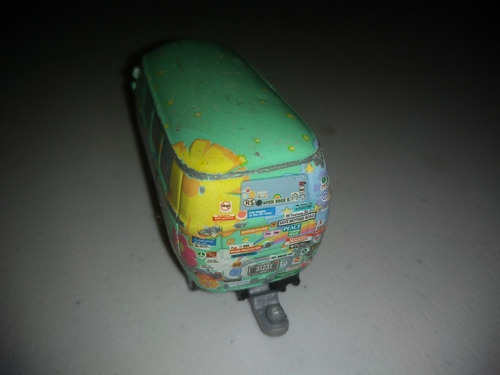 VehĂculo Escala Disney Pixar Cars Fillmore Combi Con Lentes (Usado)