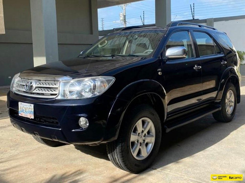 Toyota Fortuner 4x4