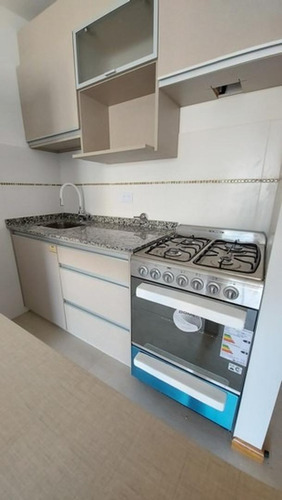 Imagen 5 de 16 de Moderno Semipiso 3 Ambientes A Estrenar En El Centro De Case