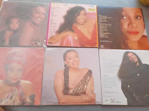 Alcione completa 75 anos; Relembre sucessos e raridades da cantora - Rádio  Itatiaia