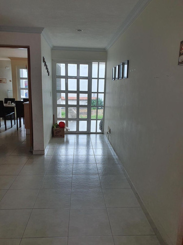 En Venta Casa En Centro Sur, Claustros Del Sur, Gran Ubicación, Oportunidad !
