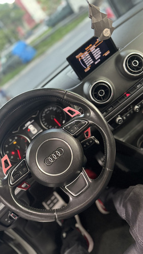 Audi A3 Sedan 1.8 Tfsi Ambition S-tronic 4p