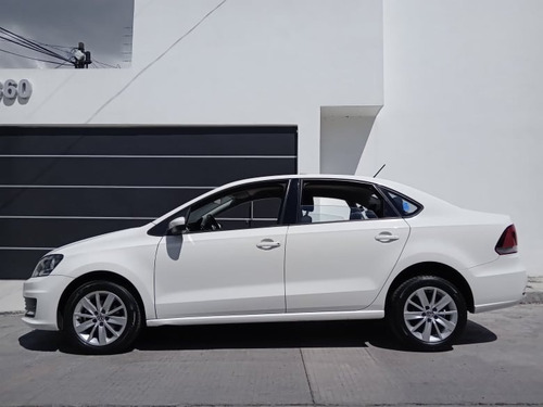 Imagen 5 de 9 de Volkswagen Vento 2016