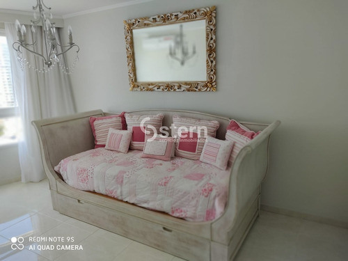 Imagen 26 de 30 de Venta Apartamento 3 Dormitorio Y Dependencia, Playa Mansa, Punta Del Este