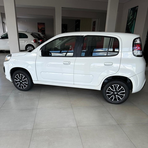 Fiat Uno 1.0 Attractive Flex 5p