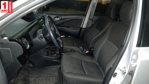 Imagem 11 de 15 de Toyota Etios 1.5 Xls 16v Flex 4p Manual