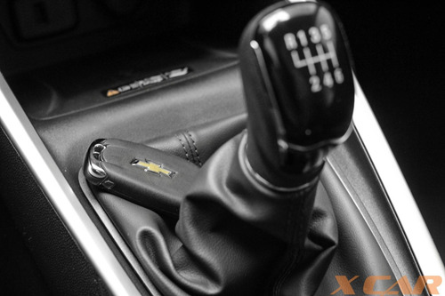 Chevrolet Onix 1.0 Flex Lt Manual