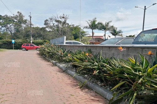 Imagen 3 de 11 de Local En Arriendo En Rionegro Llanogrande