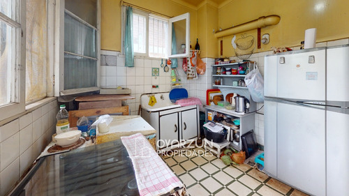 Casa En Venta De 4 Dormitorios Con Amplio Terreno De 510 M²