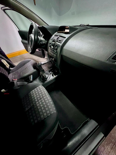Renault Megane Ii Mod. 2008 Excelente Estado Calcomanía Cero