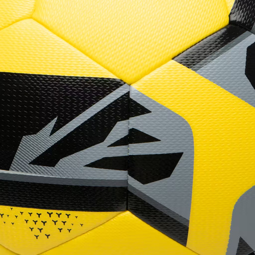 Balón De Fútbol Híbrido Fifa Basic Club Ball Talla 5 Amarill Color Amarillo