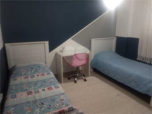 Imagem 5 de 15 de Apartamento Mobiliado No Guilhermina - Reo579222