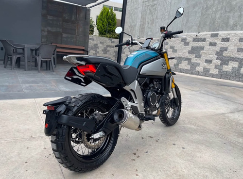 Clx-700 Adventure 2023 700cc Impecable! Equipo: - Modos De