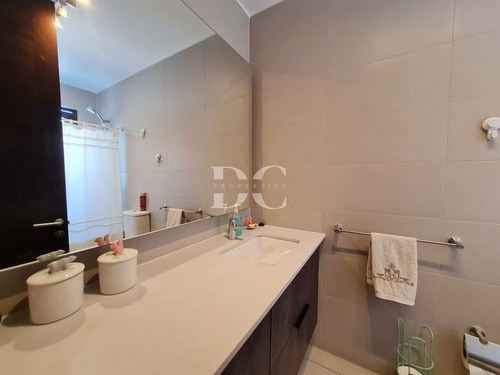 Casa En Venta De 3 Dorm. En Colina Piedra Roja Chicureo