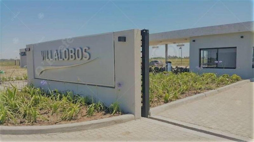 Imagen 3 de 19 de Villalobos