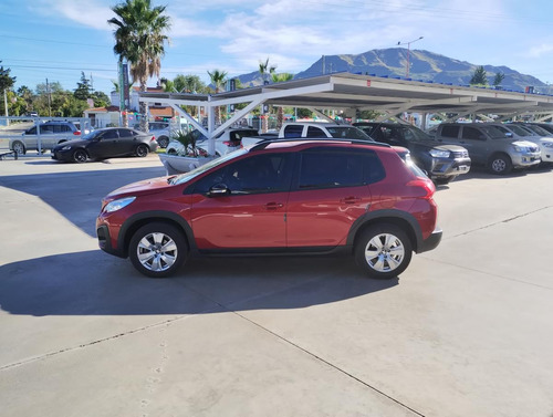 Peugeot 2008 2oo8 1.6 Allure L19