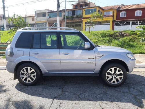 Imagem 8 de 15 de Pajero Tr4 2.0 Aut Blindado * 2014 * Completo * Prata
