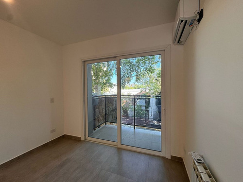 Alquiler Departamento De Categoría 5ta Sección Mdz